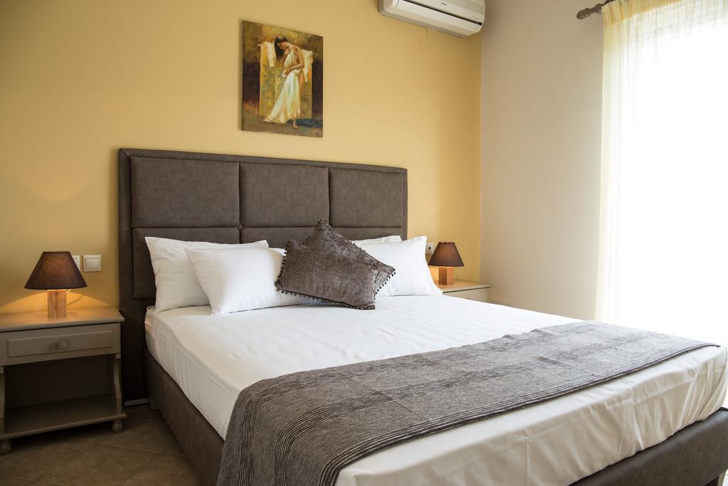 Dina Apartment Razata